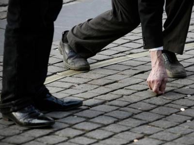 За миллионы рублей Госдума изучит опыт борьбы с бедностью