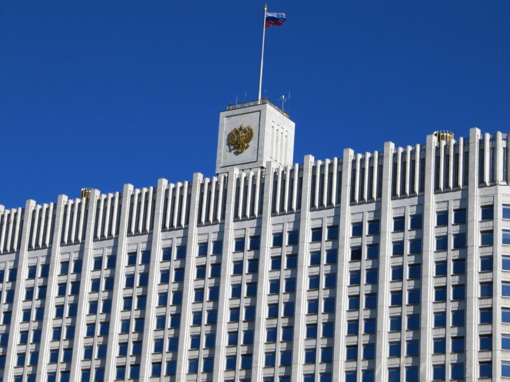 Минфин и ФАС подготовят меры по совершенствованию госзакупок у единственного поставщика