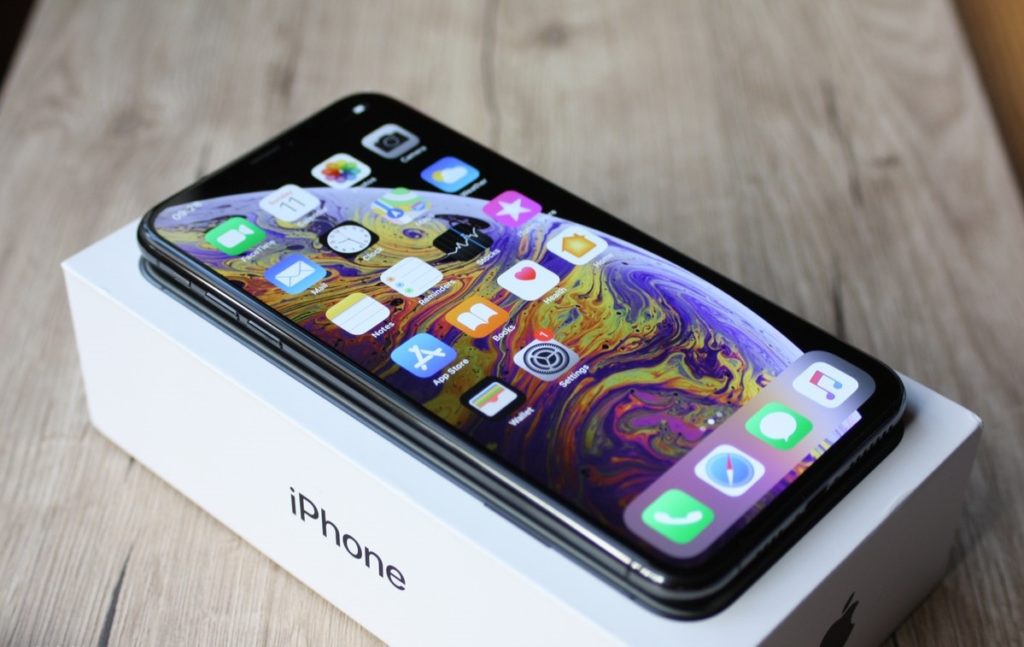 ОНФ требуют отменить закупку iPhone для Ивановской областной думы