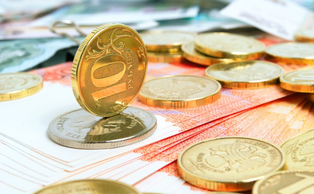 Объем госзакупок в РФ вырос на 15%