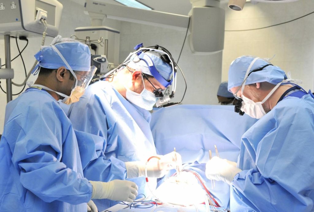 Закупки устройств для сердечно-сосудистой хирургии из-за рубежа временно запретят