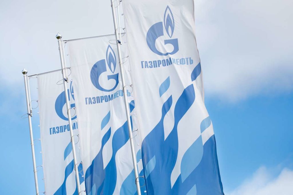 «Газпром нефть» перевела на российскую ОС 85% пользовательских устройств сотрудников